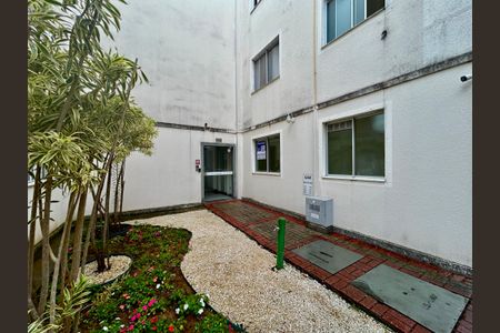 Apartamento para alugar com 45m², 2 quartos e 1 vagaFachada do bloco