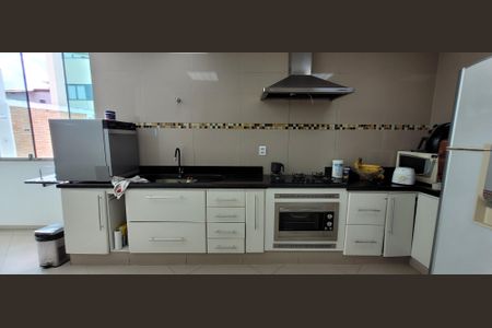 Casa para alugar com 201m², 4 quartos e 4 vagasCozinha 