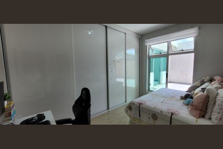 Casa para alugar com 201m², 4 quartos e 4 vagasSuite 2