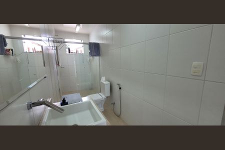 Casa para alugar com 201m², 4 quartos e 4 vagasBanheiro Suite 1