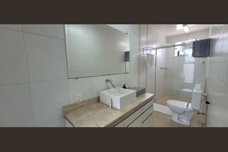 Casa para alugar com 201m², 4 quartos e 4 vagasBanheiro Suite 1