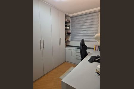 Quarto de apartamento à venda com 2 quartos, 54m² em Vila Guilhermina, São Paulo