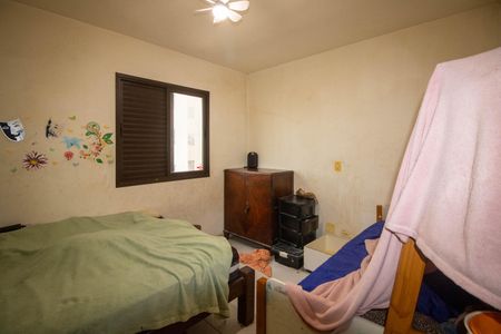 Apartamento à venda com 119m², 3 quartos e 2 vagasQuarto 2