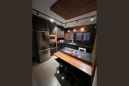 Casa à venda com 3 quartos, 162m² em Vila Salete, São Paulo