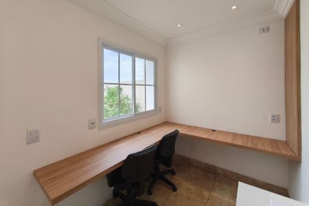 Casa para alugar com 252m², 3 quartos e 4 vagasEscritório