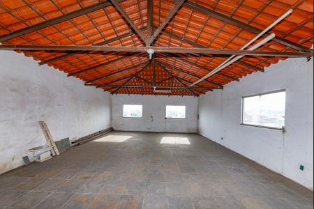 Casa à venda com 518m², 5 quartos e 6 vagas Casa à venda com 518m², 5 quartos e 6 vagasSala 8