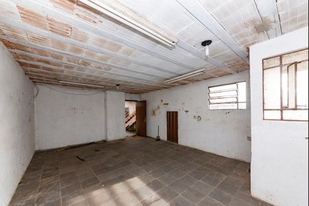 Casa à venda com 518m², 5 quartos e 6 vagas Casa à venda com 518m², 5 quartos e 6 vagasSala 7