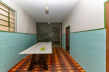 Casa à venda com 518m², 5 quartos e 6 vagas Casa à venda com 518m², 5 quartos e 6 vagasSala 2