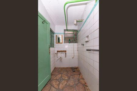 Casa à venda com 518m², 5 quartos e 6 vagas Casa à venda com 518m², 5 quartos e 6 vagasBanheiro Social 2