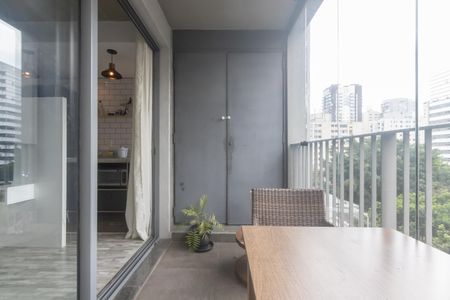 Studio à venda com 35m², 1 quarto e 1 vagaVaranda