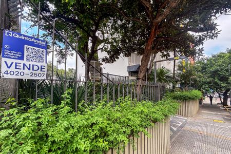 Apartamento à venda com 80m², 2 quartos e 1 vagafachada do predio