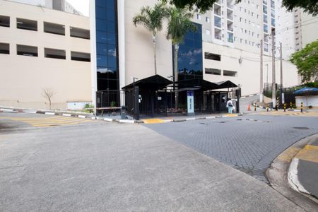 Apartamento à venda com 65m², 3 quartos e 1 vagaFachada