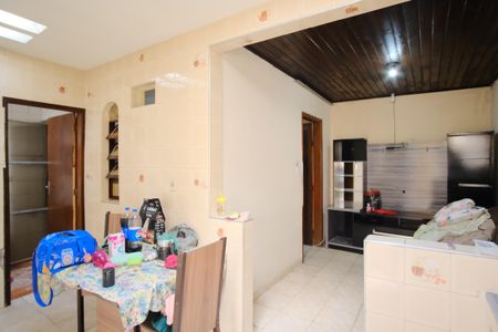 Casa para alugar com 420m², 4 quartos e 1 vagaEdícula Cozinha