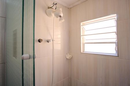 Banheiro da Suíte de casa para alugar com 4 quartos, 420m² em Vila Beatriz, São Paulo