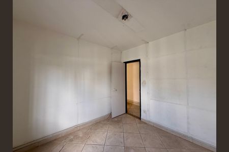 Casa à venda com 136m², 3 quartos e 2 vagas Casa à venda com 136m², 3 quartos e 2 vagasQuarto 2