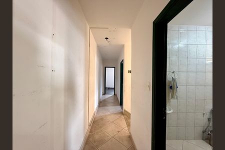 Casa à venda com 136m², 3 quartos e 2 vagas Casa à venda com 136m², 3 quartos e 2 vagasCorredor Quartos