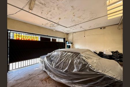 Casa à venda com 136m², 3 quartos e 2 vagas Casa à venda com 136m², 3 quartos e 2 vagasGaragem