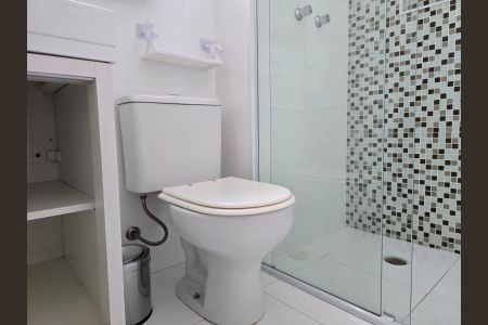 Apartamento à venda com 96m², 3 quartos e 3 vagasBanheiro Social