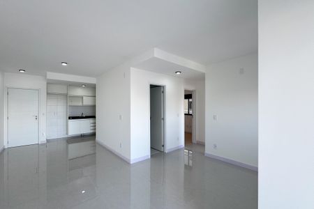 Apartamento para alugar com 75m², 2 quartos e 2 vagasSala