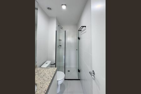 Apartamento para alugar com 75m², 2 quartos e 2 vagasBanheiro Social