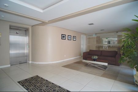 Apartamento para alugar com 82m², 2 quartos e 2 vagasHall