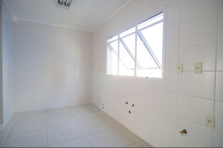 Apartamento para alugar com 82m², 2 quartos e 2 vagasCozinha
