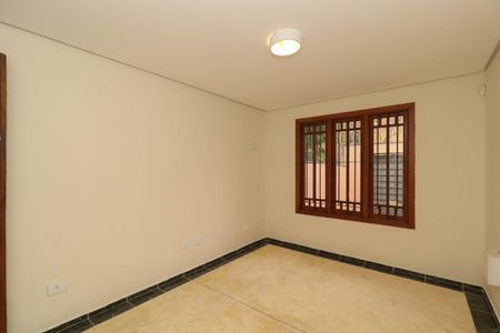 Casa para alugar com 231m², 4 quartos e 4 vagasQuarto 