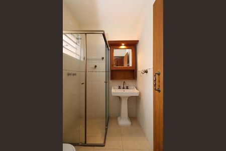 Casa para alugar com 231m², 4 quartos e 4 vagasBanheiro da Suíte 1