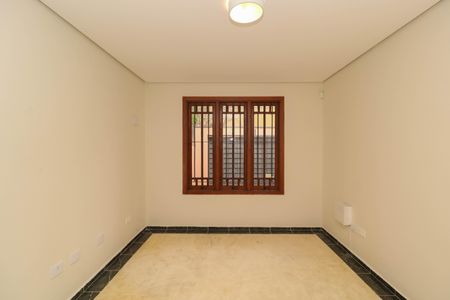 Casa para alugar com 231m², 4 quartos e 4 vagasQuarto 