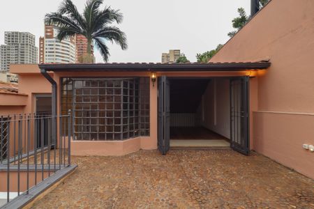 Casa para alugar com 231m², 4 quartos e 4 vagasTerraço