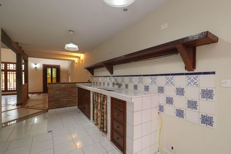 Casa para alugar com 231m², 4 quartos e 4 vagasCozinha