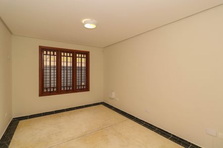 Casa para alugar com 231m², 4 quartos e 4 vagasQuarto 