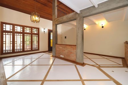 Casa para alugar com 231m², 4 quartos e 4 vagasSala