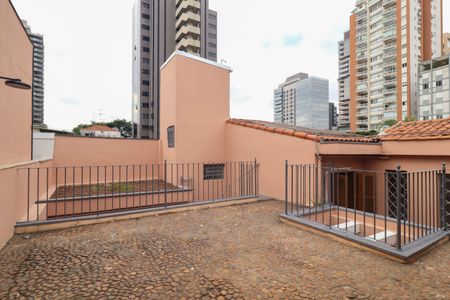 Casa para alugar com 231m², 4 quartos e 4 vagasTerraço