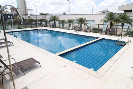 Apartamento para alugar com 40m², 2 quartos e 2 vagasÁrea comum - Piscina