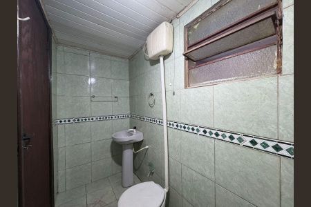 Casa para alugar com 250m², 3 quartos e 2 vagasBanheiro 1