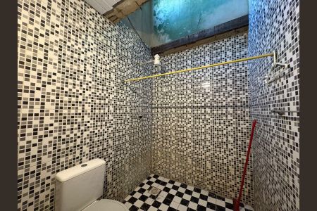 Casa para alugar com 250m², 3 quartos e 2 vagasBanheiro 2