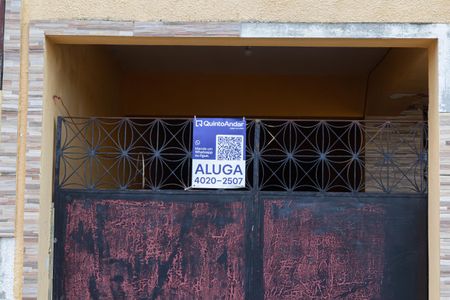 Casa para alugar com 105m², 2 quartos e 2 vagasPlaca instalada em 05/03/2026 com o código GMVO-169