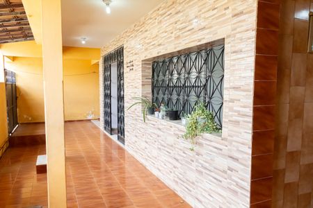 Casa para alugar com 105m², 2 quartos e 2 vagasVaranda