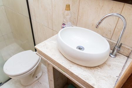 Casa para alugar com 105m², 2 quartos e 2 vagasBanheiro