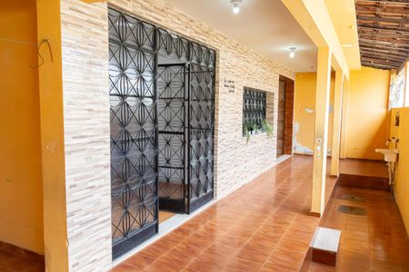 Casa para alugar com 105m², 2 quartos e 2 vagasVaranda