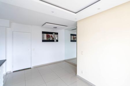 Sala de apartamento para alugar com 2 quartos, 75m² em Campo Grande, Rio de Janeiro