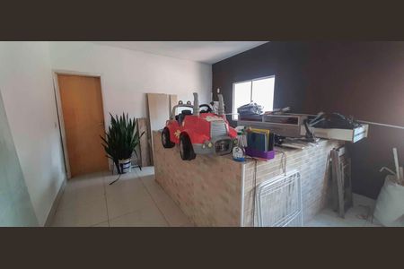 Casa à venda com 300m², 5 quartos e 2 vagas Casa à venda com 300m², 5 quartos e 2 vagasCozinha de Cima