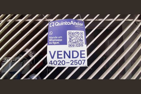 Casa à venda com 300m², 5 quartos e 2 vagas Casa à venda com 300m², 5 quartos e 2 vagasPlaca QA Instaslada