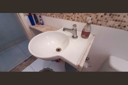 Casa à venda com 300m², 5 quartos e 2 vagas