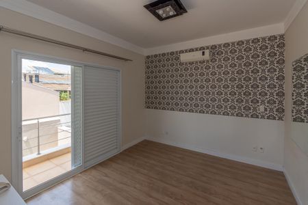 Casa de condomínio para alugar com 300m², 3 quartos e 2 vagas Casa de condomínio para alugar com 300m², 3 quartos e 2 vagasSuíte 3