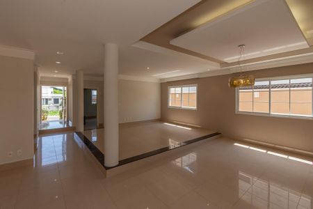 Sala de Estar/Jantar  de casa de condomínio para alugar com 3 quartos, 300m² em Jardim Santa Rita de Cassia, Hortolândia