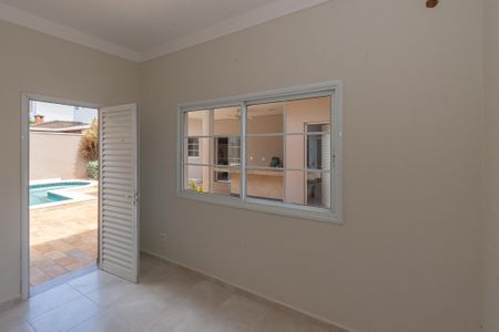 Casa de condomínio para alugar com 300m², 3 quartos e 2 vagas Casa de condomínio para alugar com 300m², 3 quartos e 2 vagasQuarto Serviço