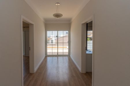 Casa de condomínio para alugar com 300m², 3 quartos e 2 vagas Casa de condomínio para alugar com 300m², 3 quartos e 2 vagasHall Suites