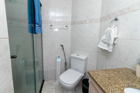 Apartamento à venda com 110m², 3 quartos e 2 vagasBanheiro da Suíte